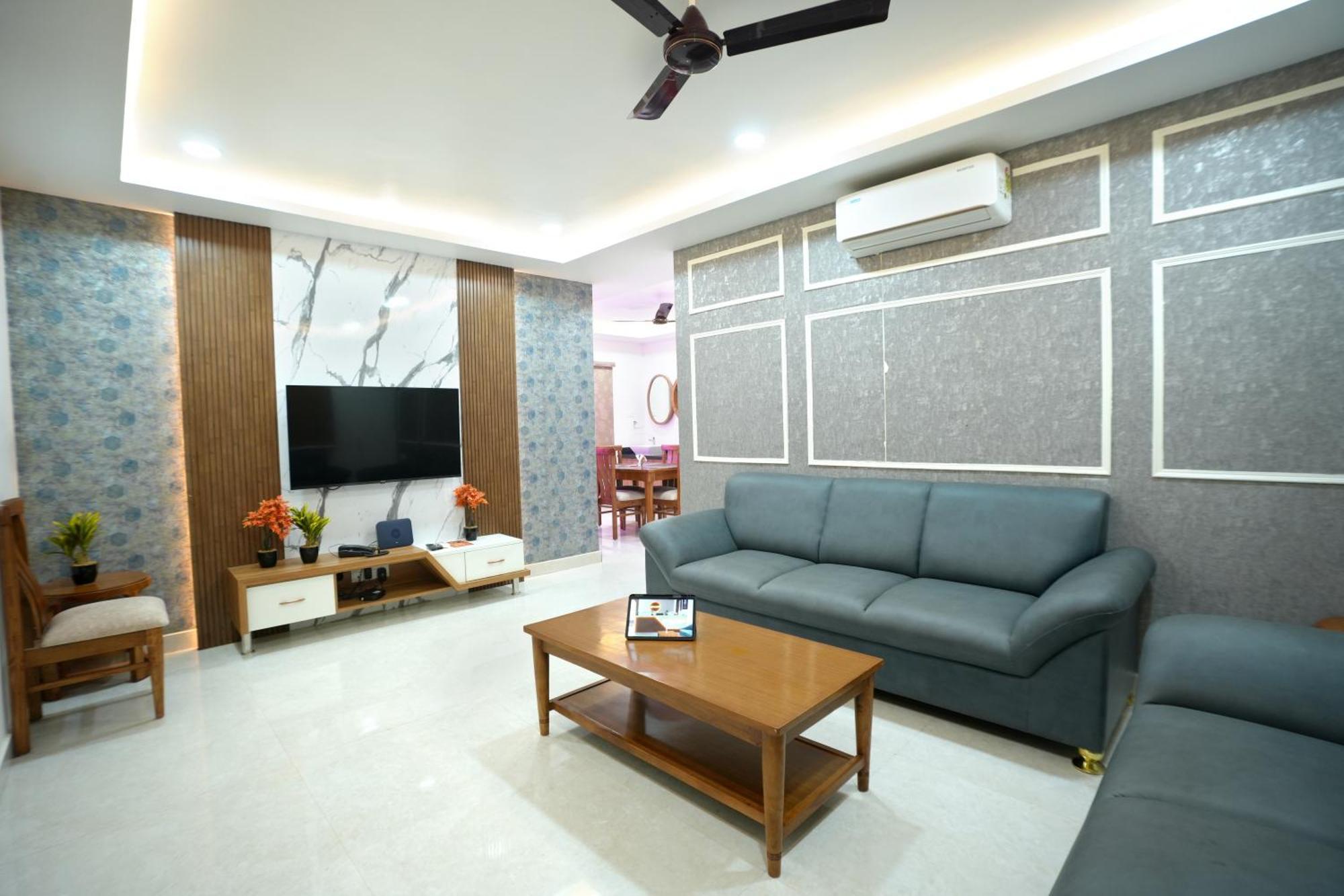 Viola Suites Hyderabad Bagian luar foto