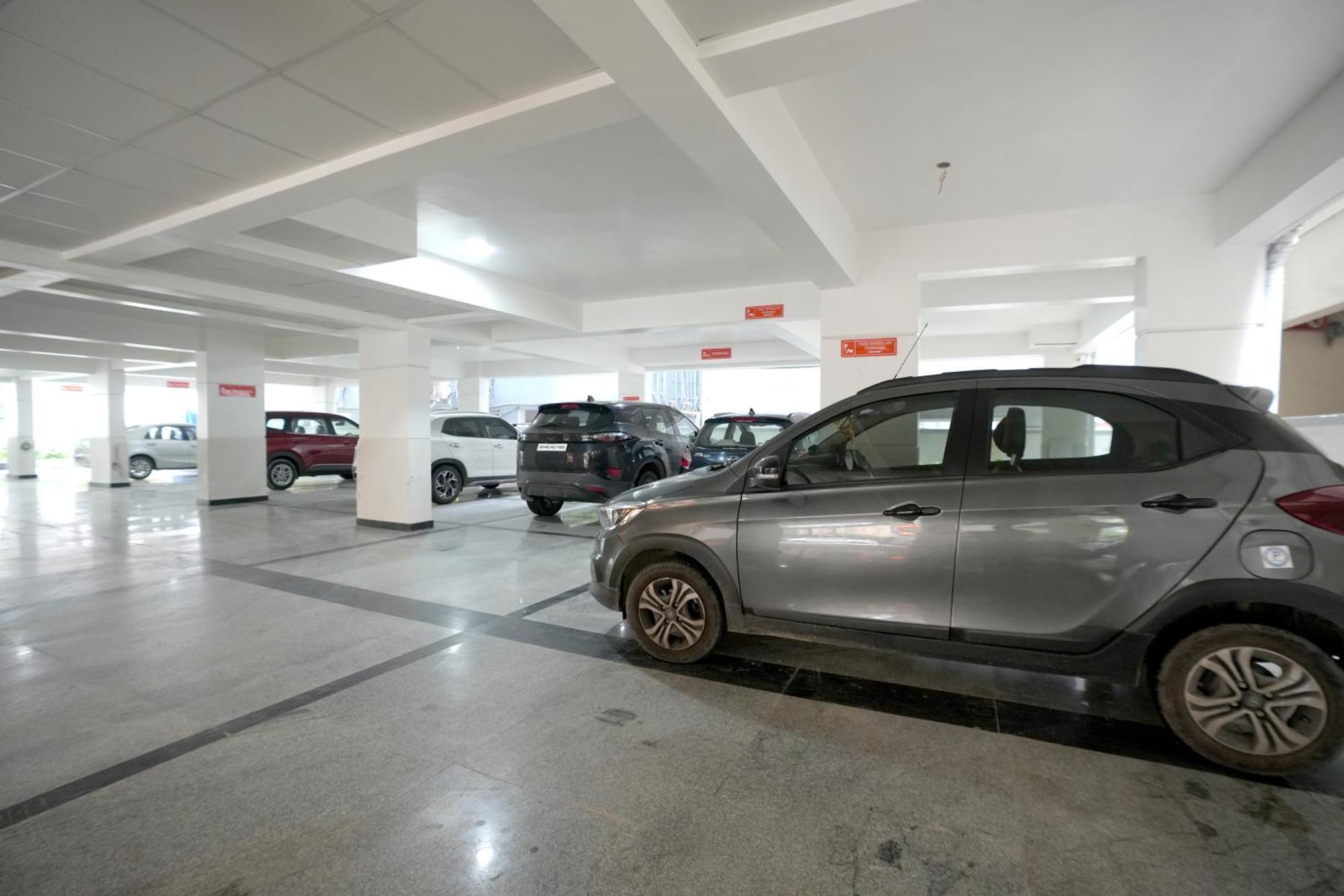 Viola Suites Hyderabad Bagian luar foto