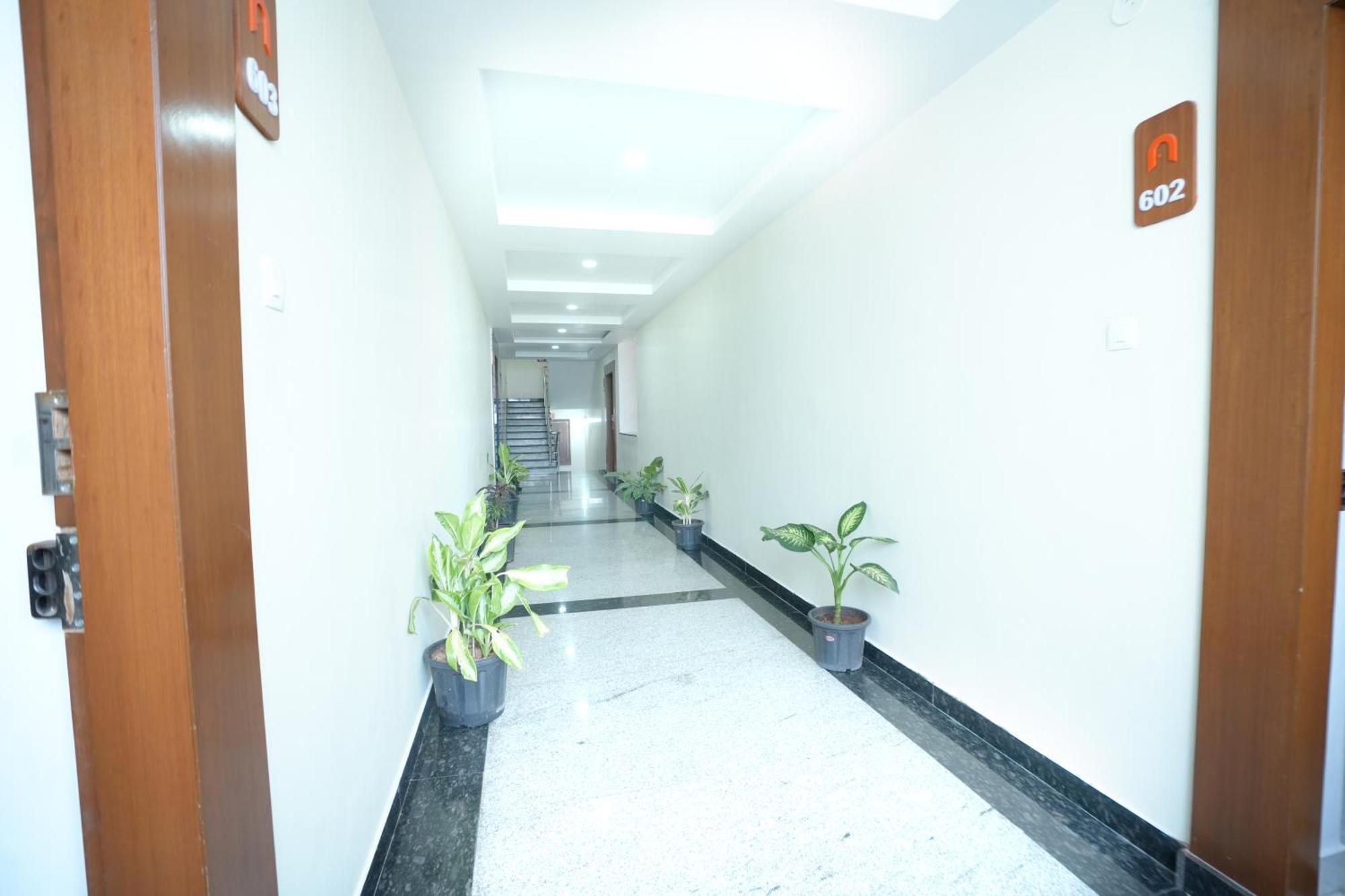 Viola Suites Hyderabad Bagian luar foto