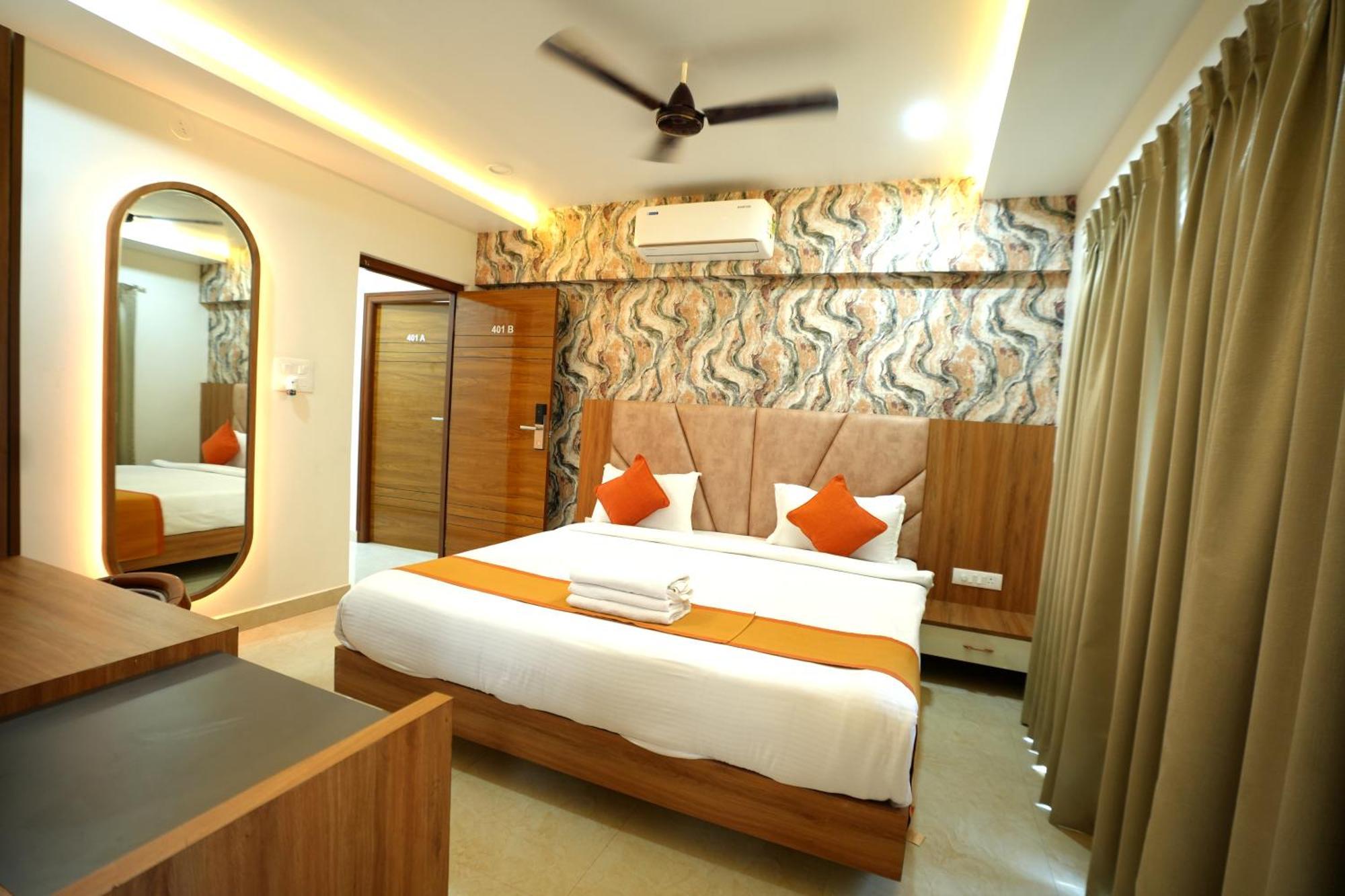 Viola Suites Hyderabad Bagian luar foto